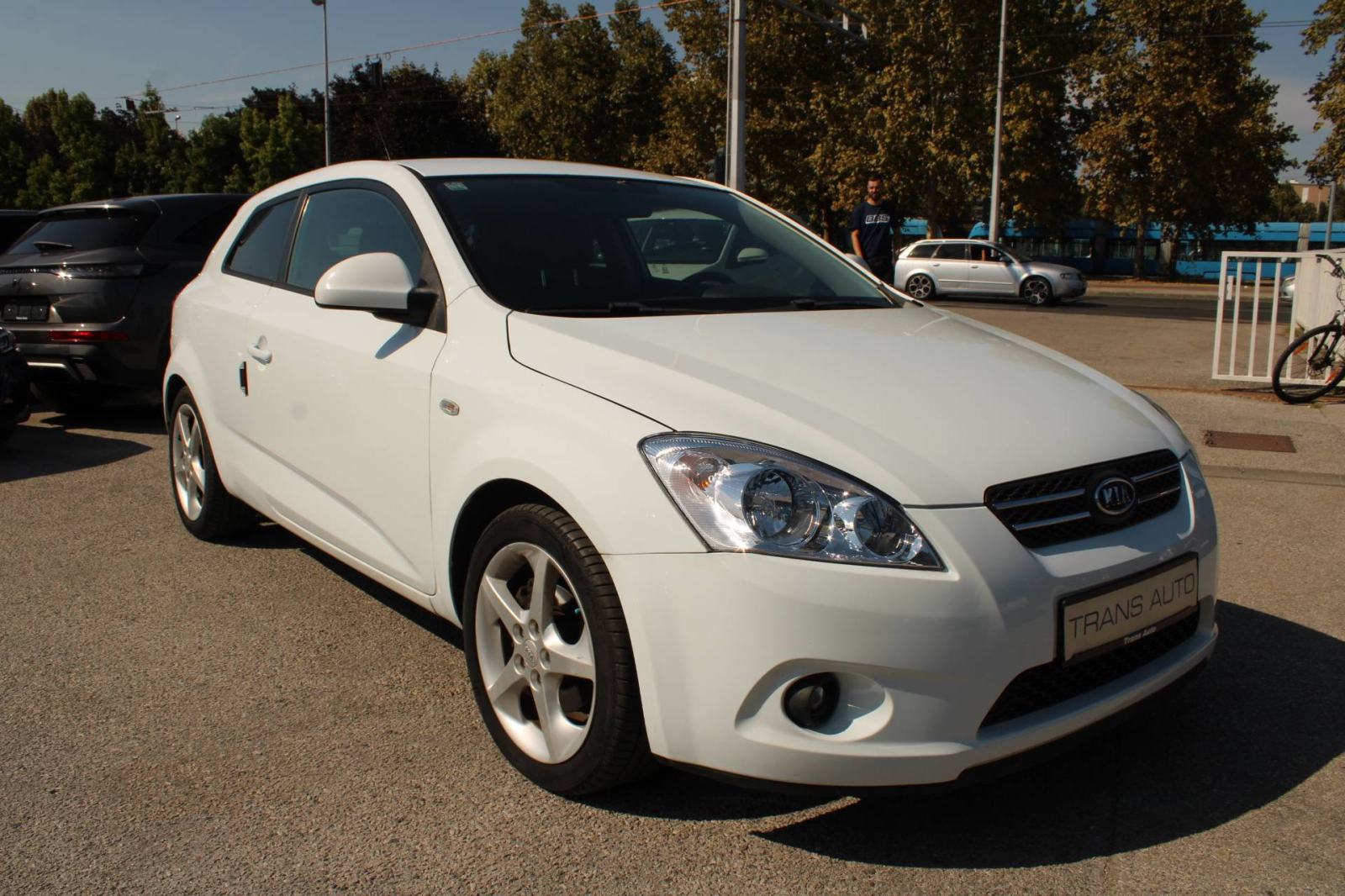 Kia Pro Ceed 1.6 CRDi, fotografija 3