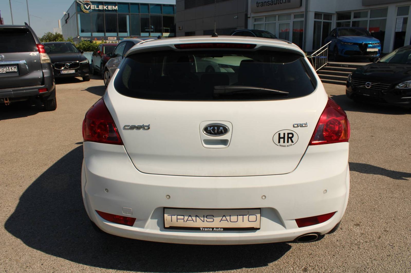 Kia Pro Ceed 1.6 CRDi, fotografija 6