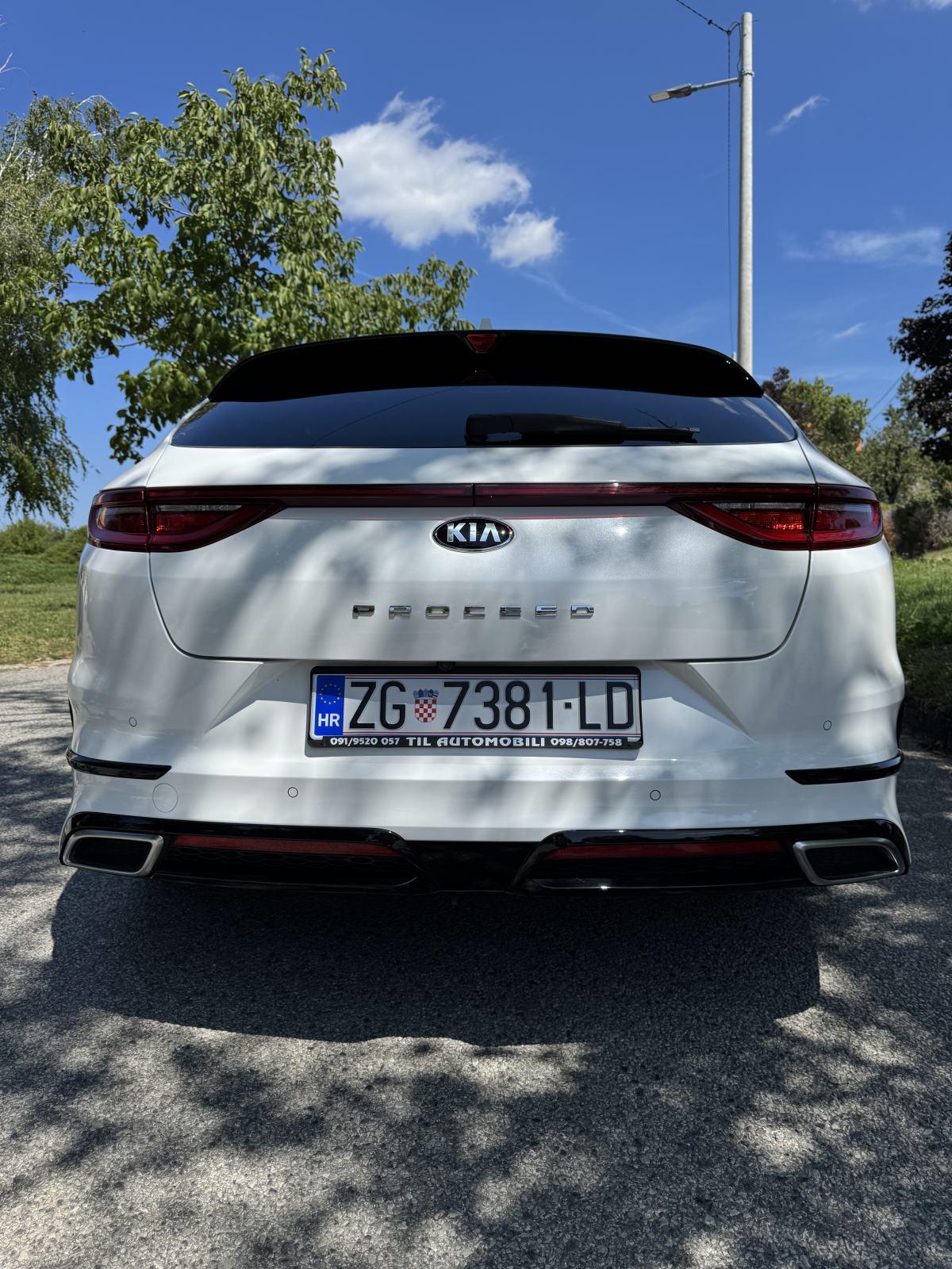 Kia Pro ceed 1,6 DSG**GT LINE**REGISTRIRAN GODINU DANA**, fotografija 4