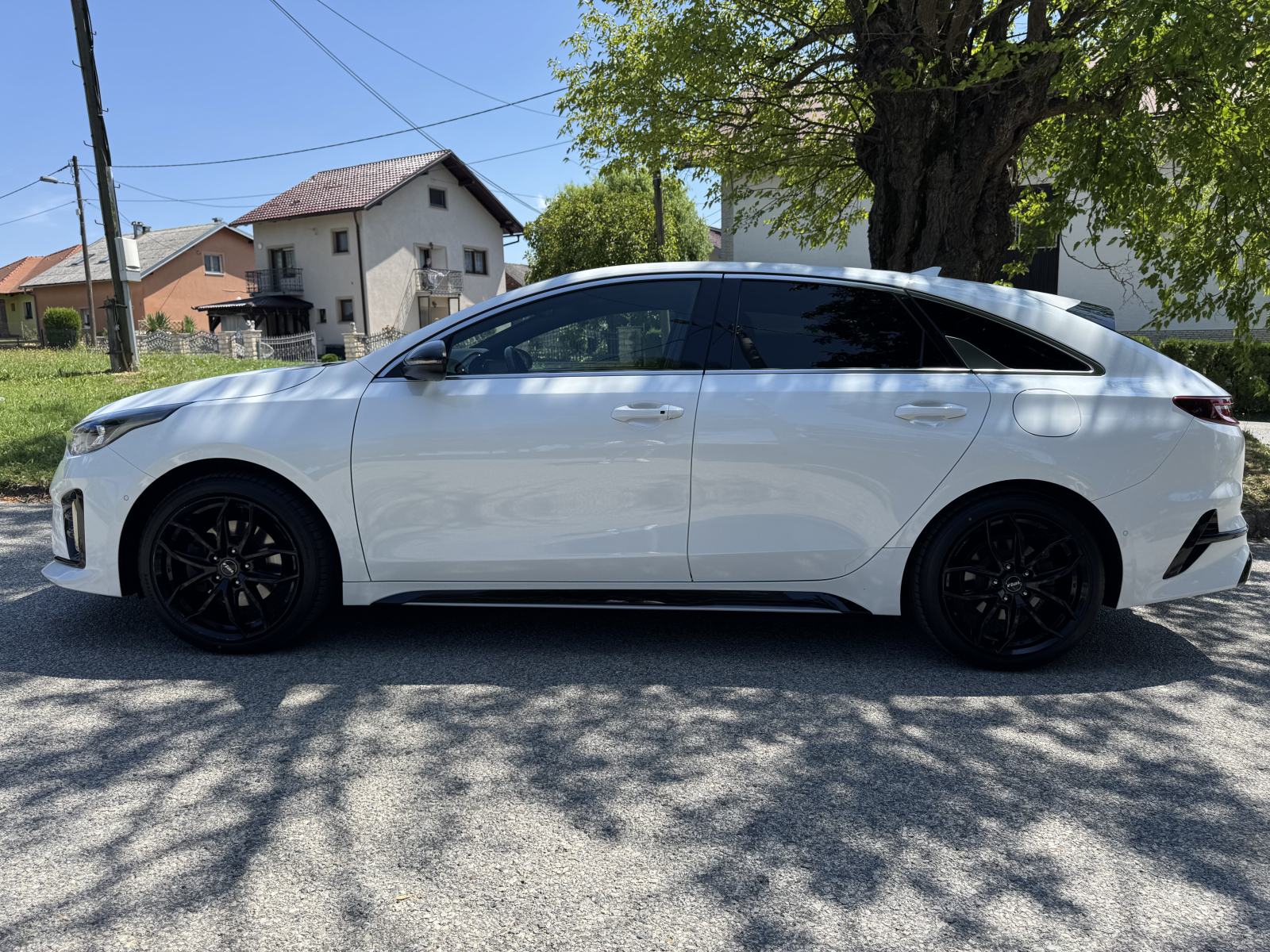 Kia Pro ceed 1,6 DSG**GT LINE**REGISTRIRAN GODINU DANA**, fotografija 2