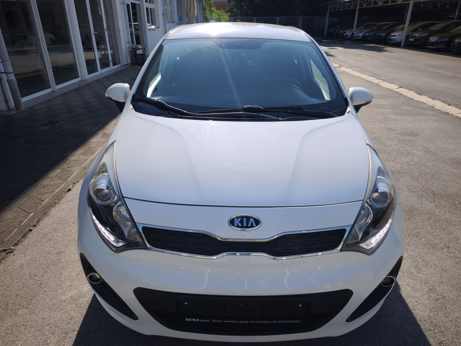 Kia Rio 1,1 CRDi 6 BRZINA PARK SENZORI TEMPOMAT BLUETOOTH LED, fotografija 4