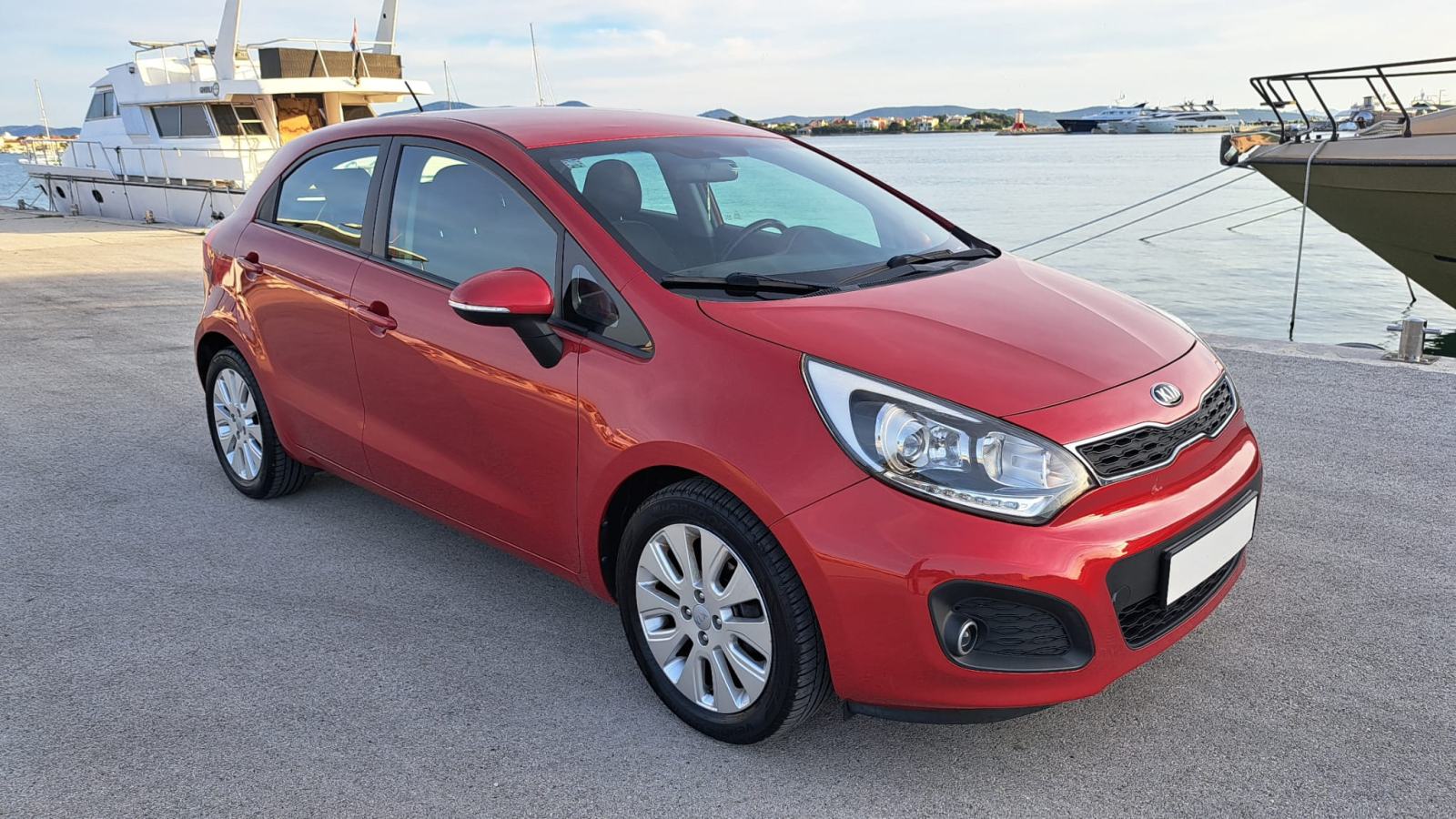 Kia Rio CRDi EX reg 11/2026, 90000km. ISPIS KM., pogled izvana - slika 2
