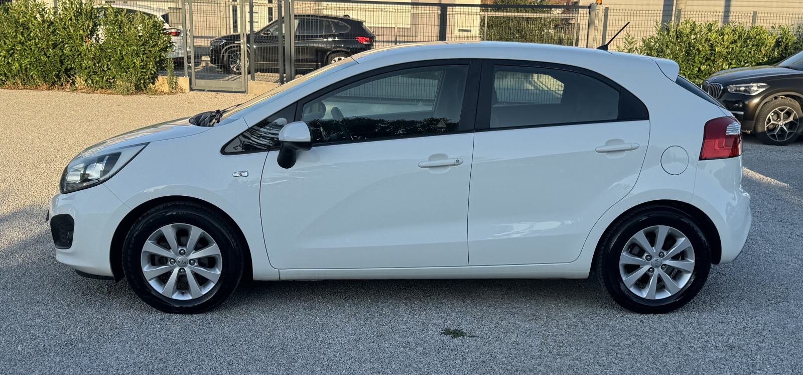 Kia Rio 1,2 Benzinac = 146 000 km = Kupljen nov u HR, fotografija 6