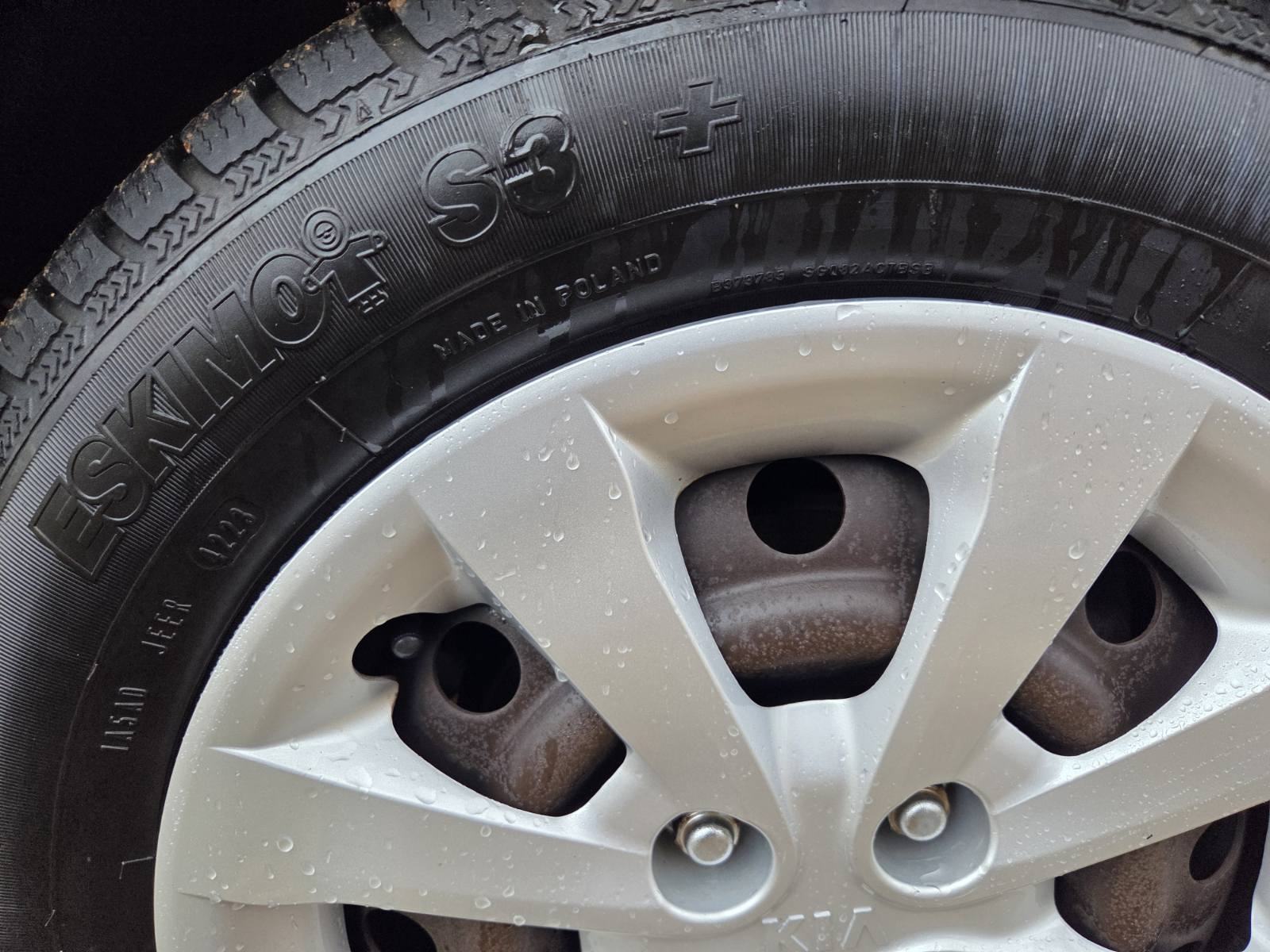 Kia Rio 1,2 EX, fotografija 9