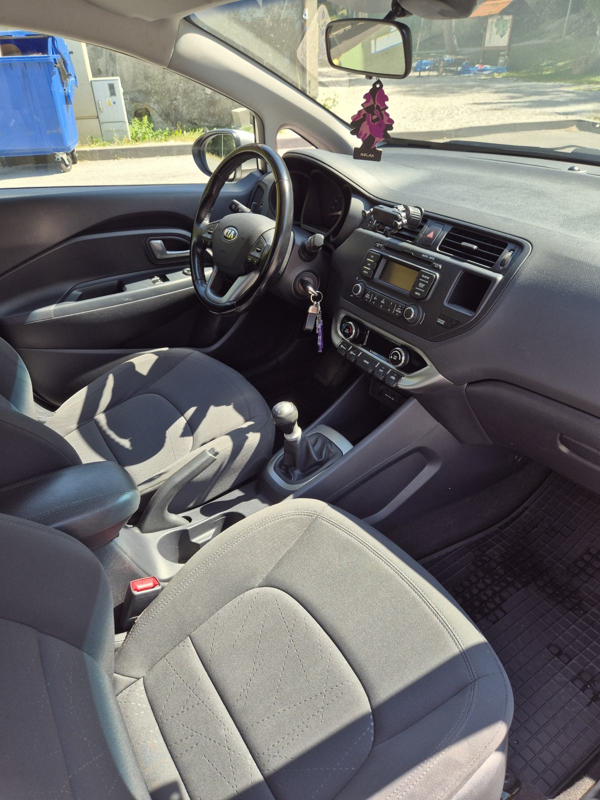 Kia Rio 1,2 EX, fotografija 9