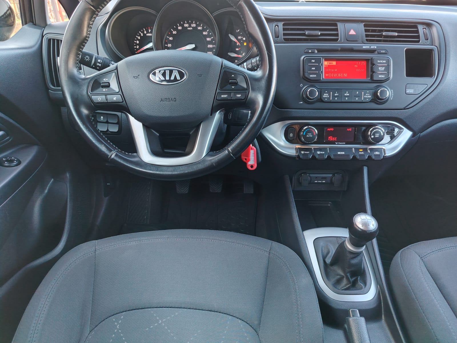 Kia Rio 1,2 EX **KLIMA-AUTOM** PARK-SENZORI **KREDIT-KARTICE, fotografija 20