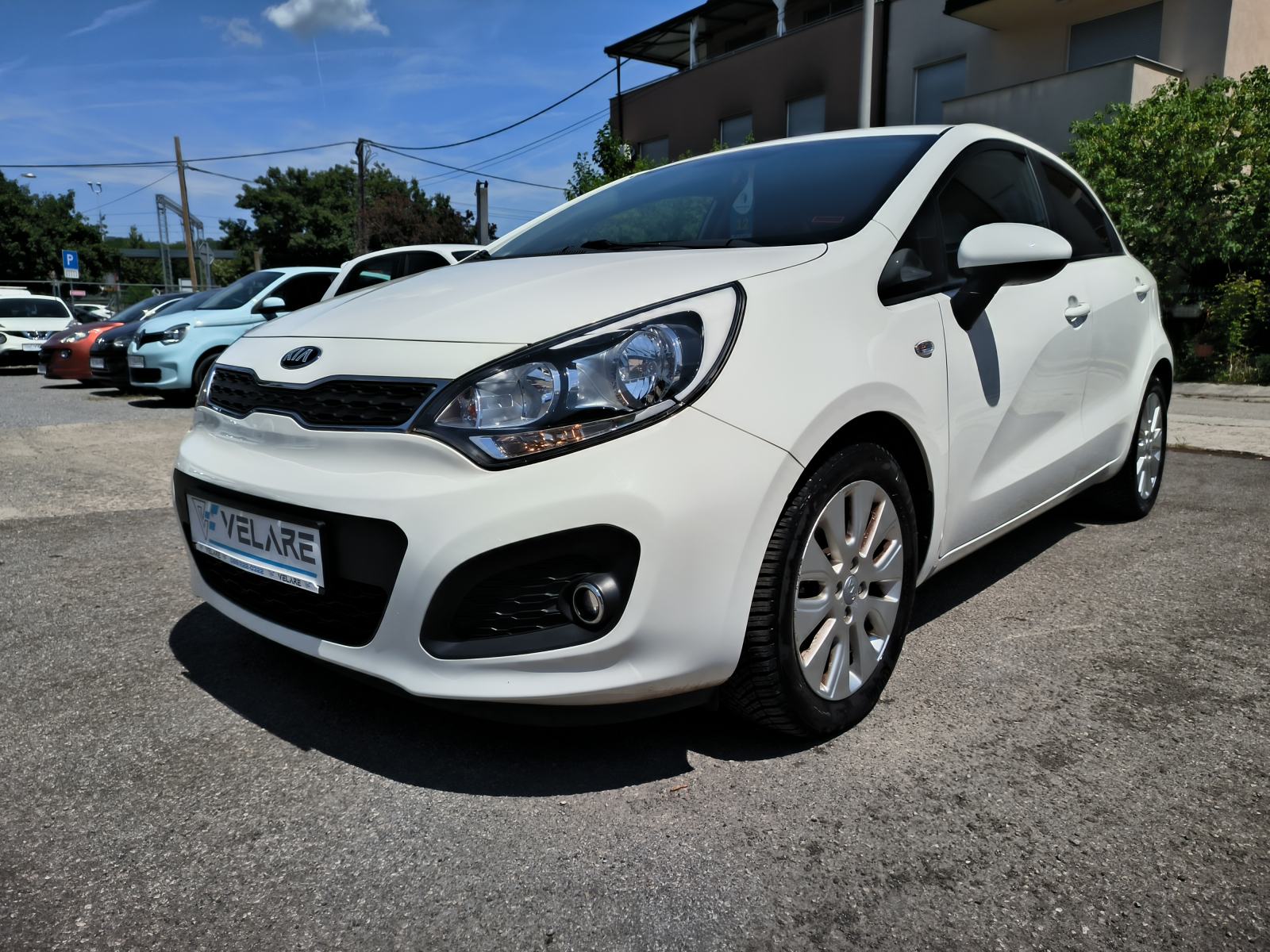 Kia Rio 1,2 FIFA CUP EDITION, SERVISNA, JAMSTVO, REG. 1 GODINU, pogled izvana - slika 1