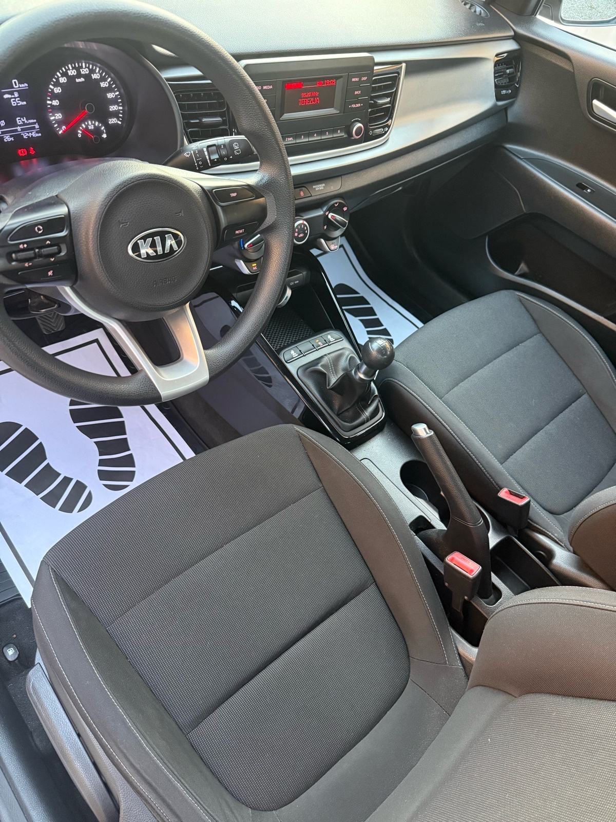 Kia Rio 1,2 mpi SAMO 72 000 km, fotografija 10