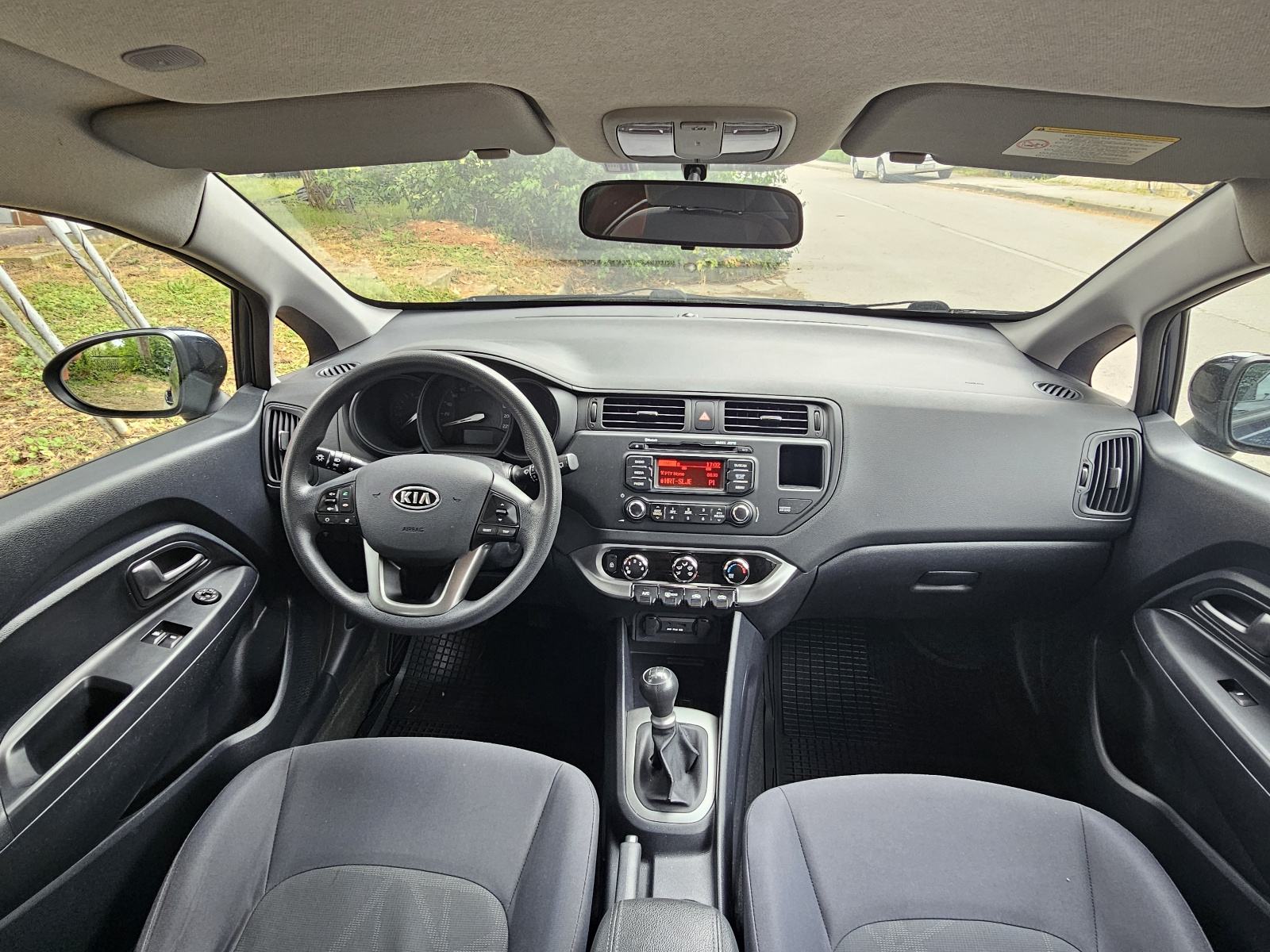 Kia Rio 1,2 reg 06/27, fotografija 6
