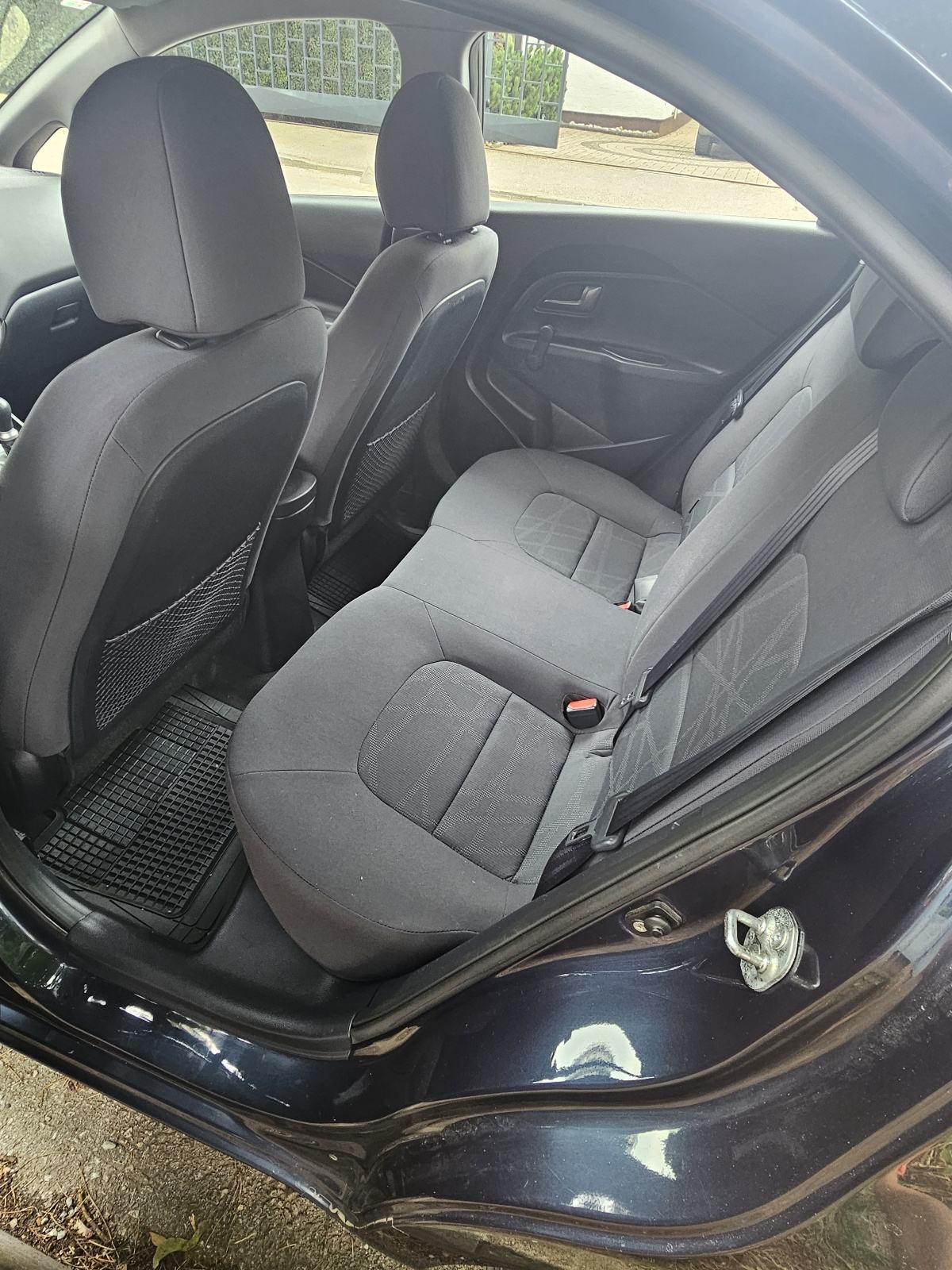 Kia Rio 1,2 reg 06/27, fotografija 9