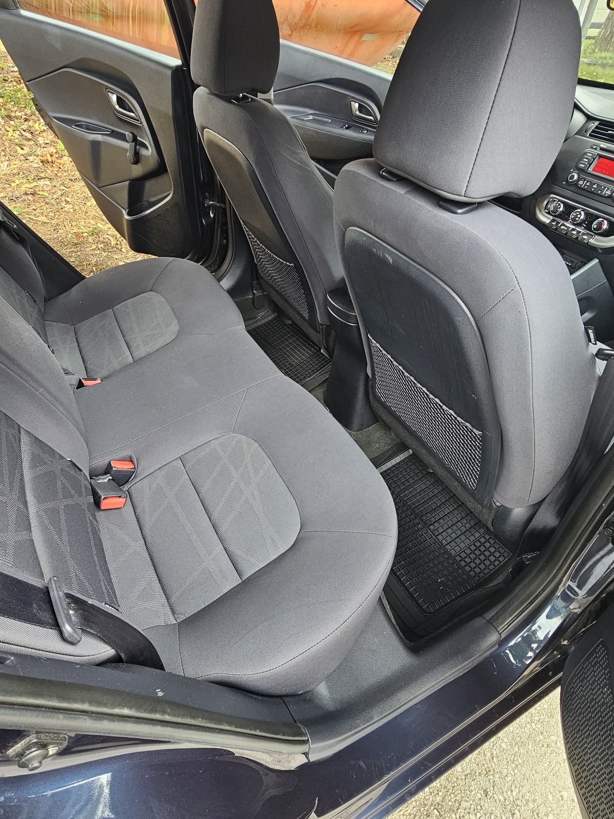 Kia Rio 1,2 reg 06/27, fotografija 10