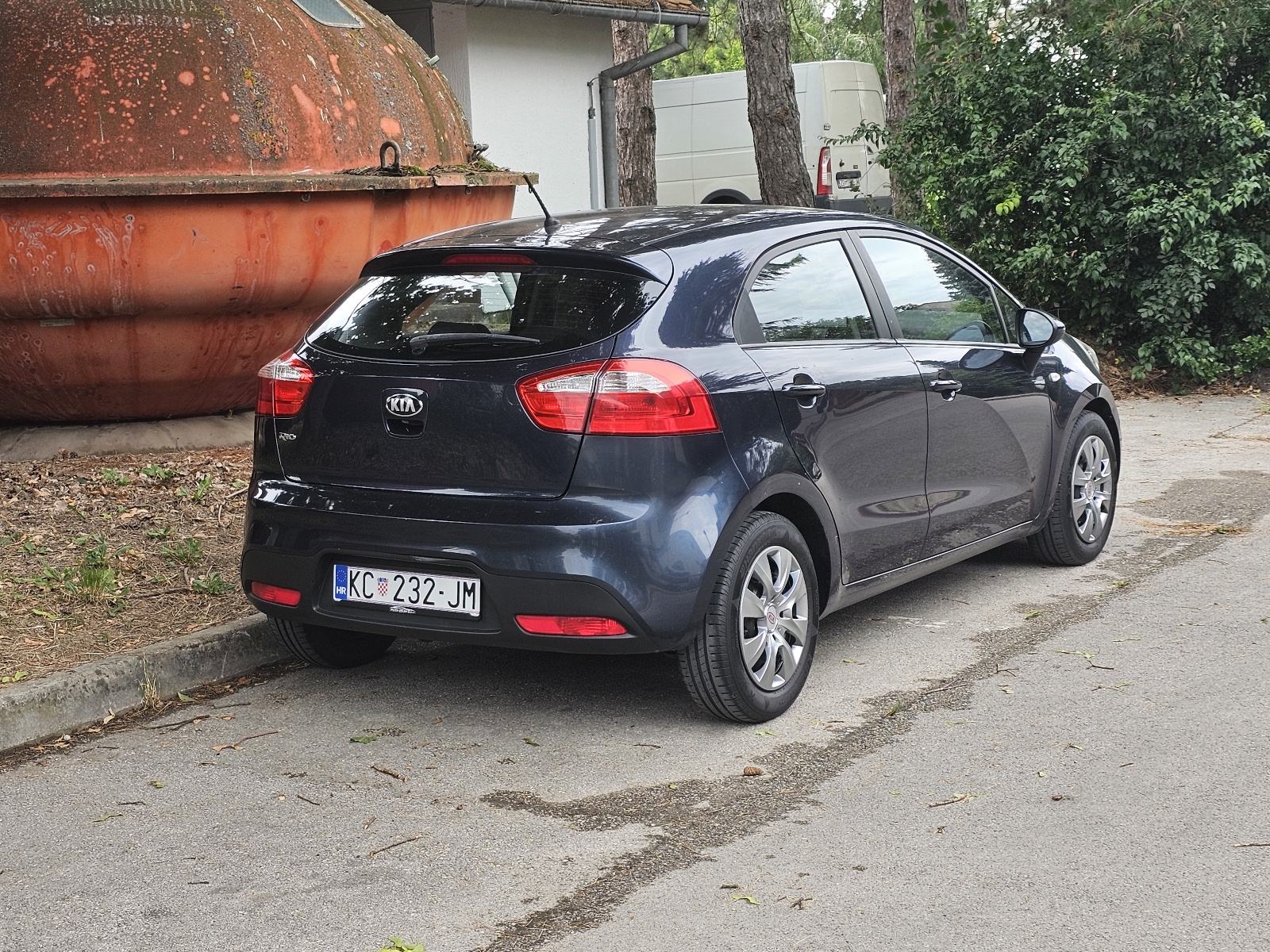 Kia Rio 1,2 reg 06/27, fotografija 4