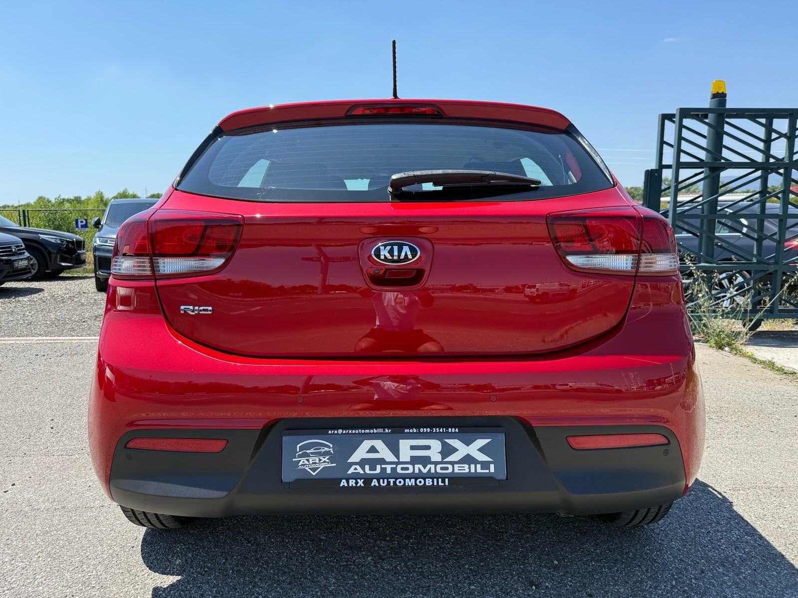 Kia Rio 1,25 °KAMERA°KLIMA°NIJE UVOZ°PRVI VLASNIK°LEASING BEZ UČEŠĆA°, fotografija 7
