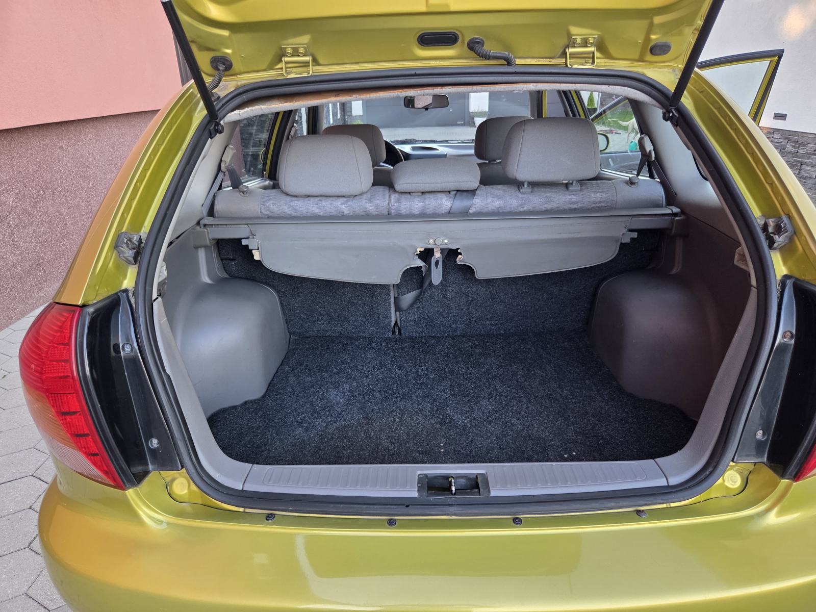 Kia Rio 1,3, fotografija 9