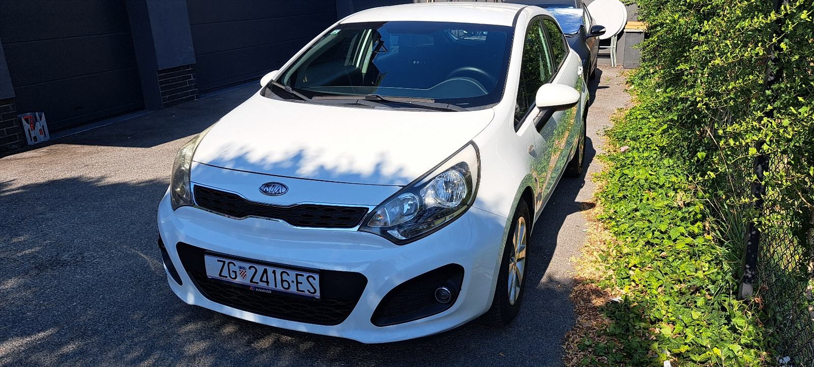 Kia Rio 1,4 CRDi EX, fotografija 3