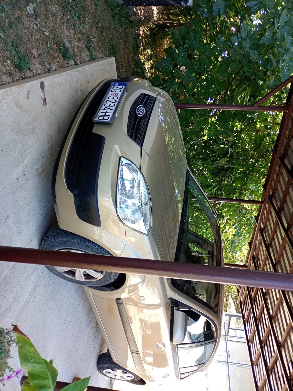 Kia Rio 1,4 i EX, fotografija 3