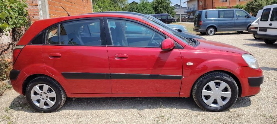 Kia Rio 1,4 i EX, fotografija 6