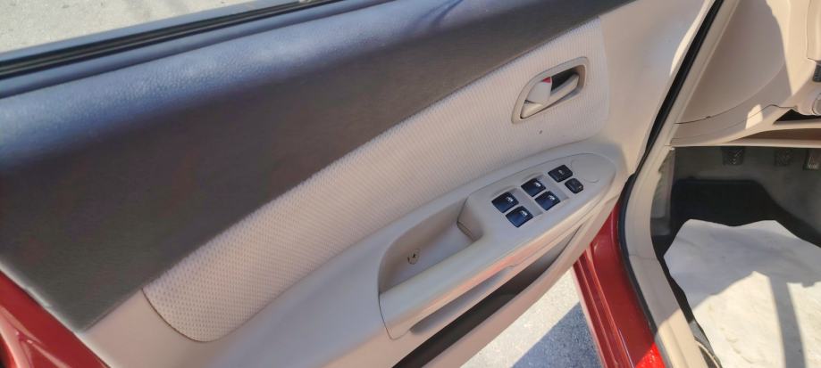 Kia Rio 1,4 i EX, fotografija 10