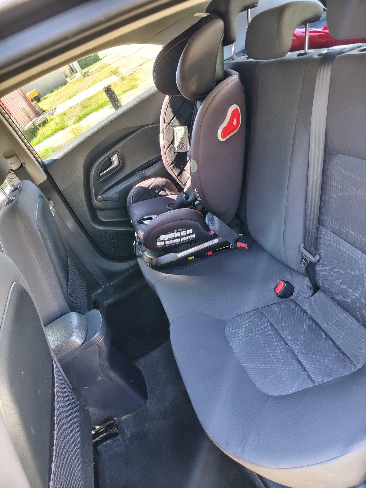 Kia Rio 1,2, reg.3/27, 180tis., fotografija 5