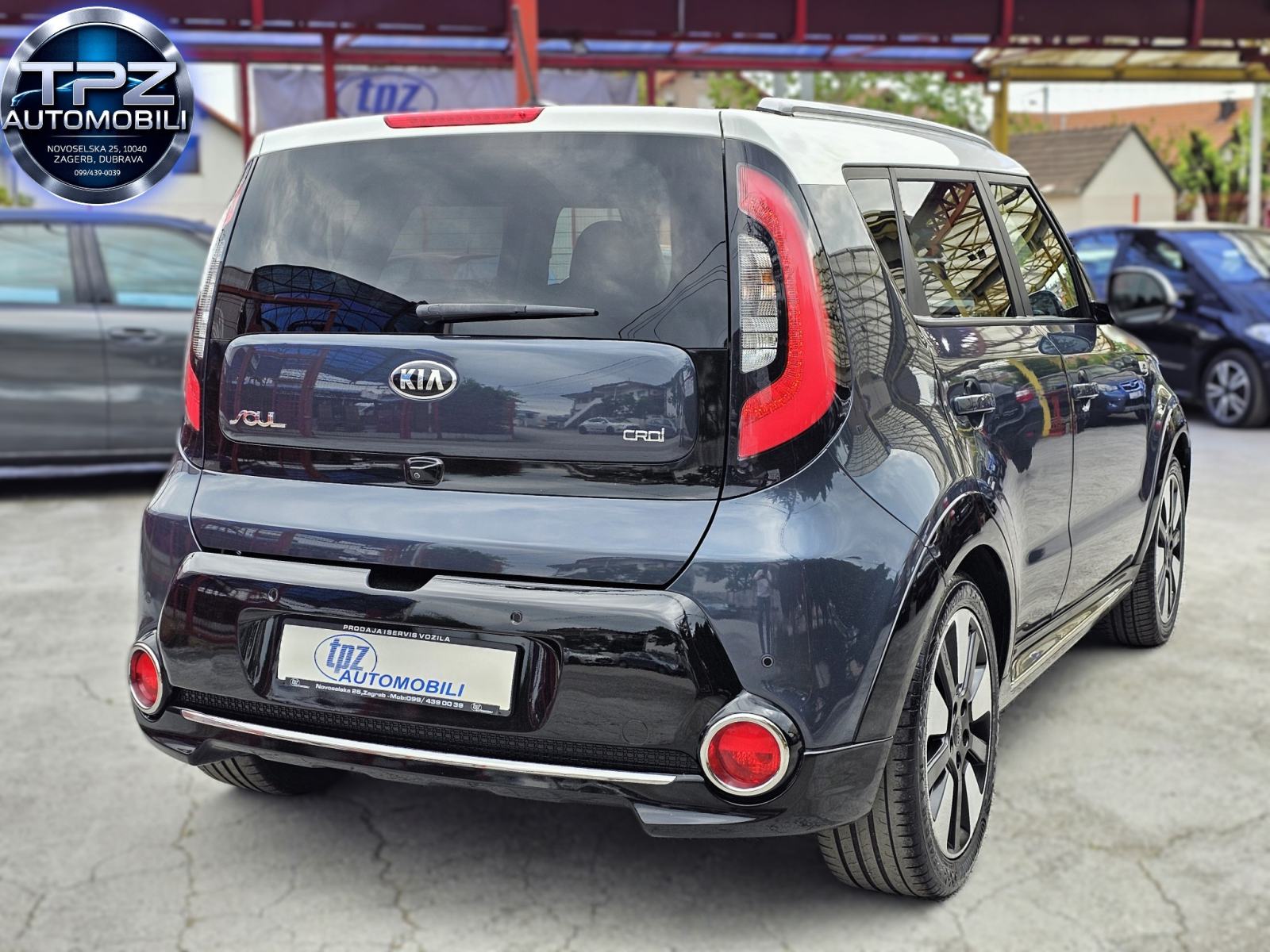 KIA*SOUL*1.6 CRDI-135KS*AUTOMATIC*PREMIUM*KAMERA*NAVI*ALU"18*10990E, fotografija 8