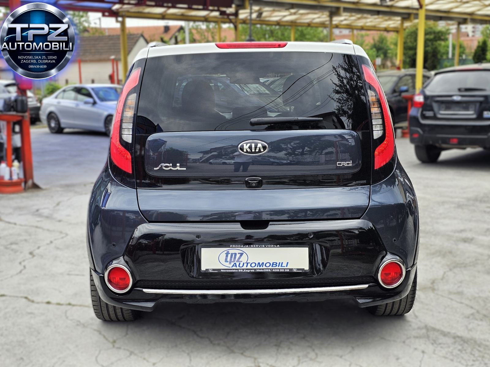 KIA*SOUL*1.6 CRDI-135KS*AUTOMATIC*PREMIUM*KAMERA*NAVI*ALU"18*10990E, fotografija 9