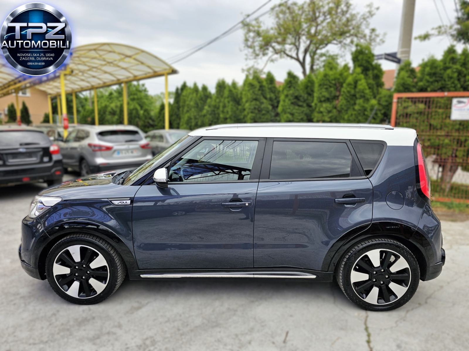 KIA*SOUL*1.6 CRDI-135KS*AUTOMATIC*PREMIUM*KAMERA*NAVI*ALU"18*10990E, fotografija 12