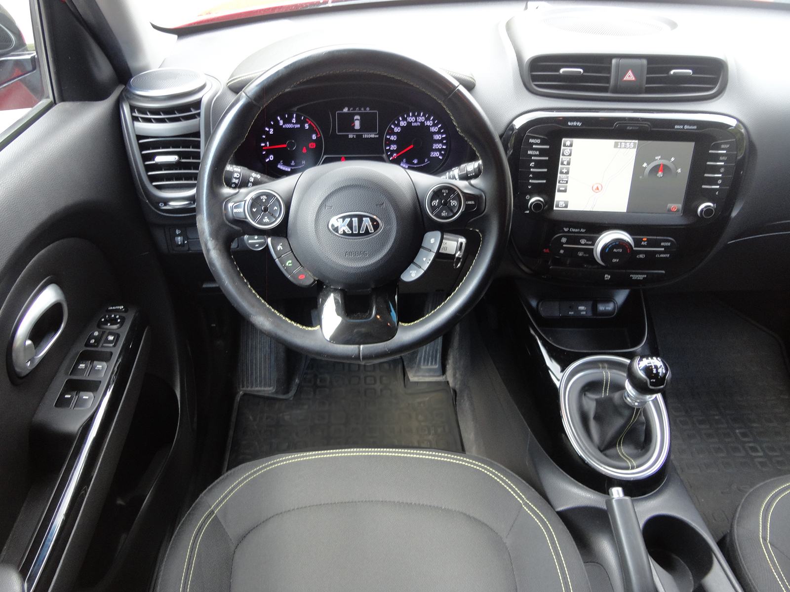 Kia Soul 1,6 CRDi 20 Jahre Edition Navi Alu Kamera Izvrsna, fotografija 10