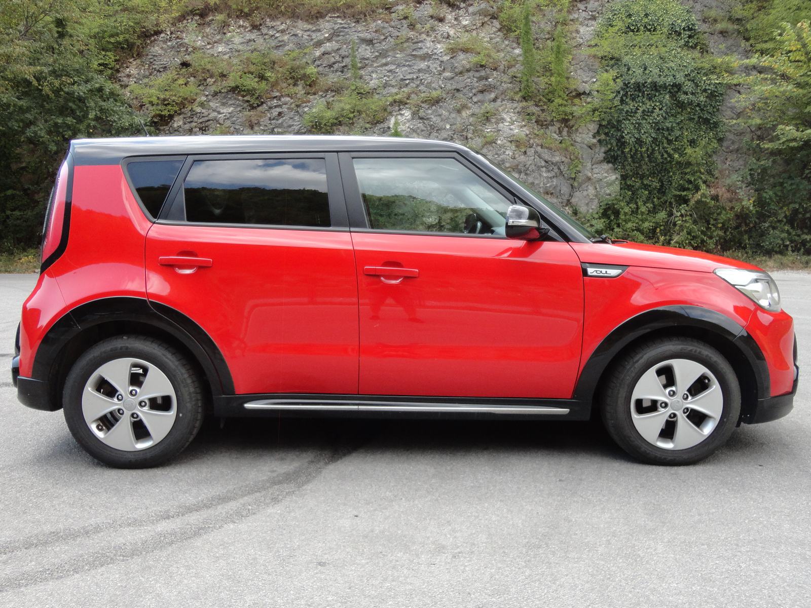Kia Soul 1,6 CRDi 20 Jahre Edition Navi Alu Kamera Izvrsna, fotografija 4
