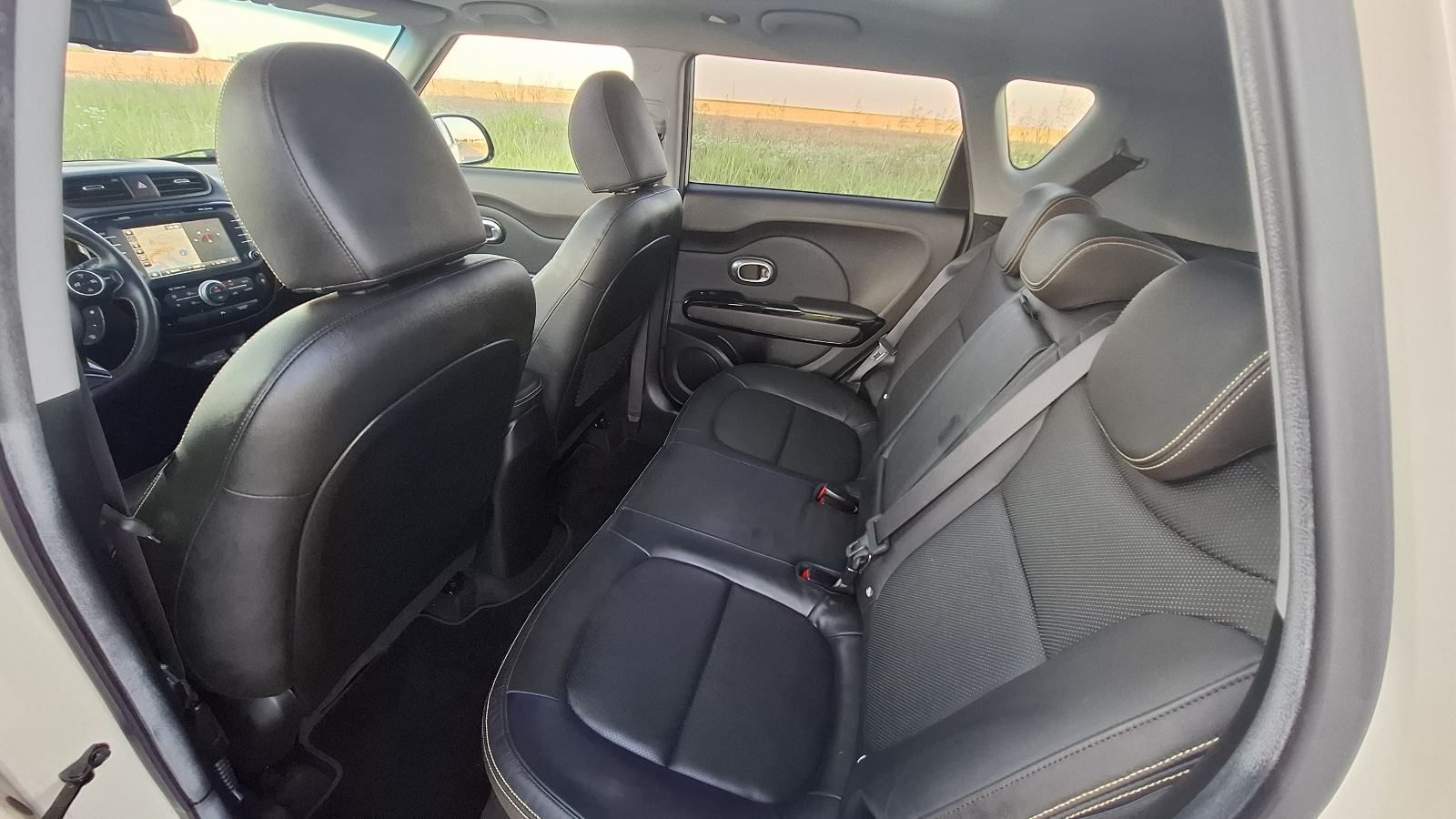 Kia Soul 1,6 CRDi PANORAMA**KAMERA**NAVIGACIJA, fotografija 13