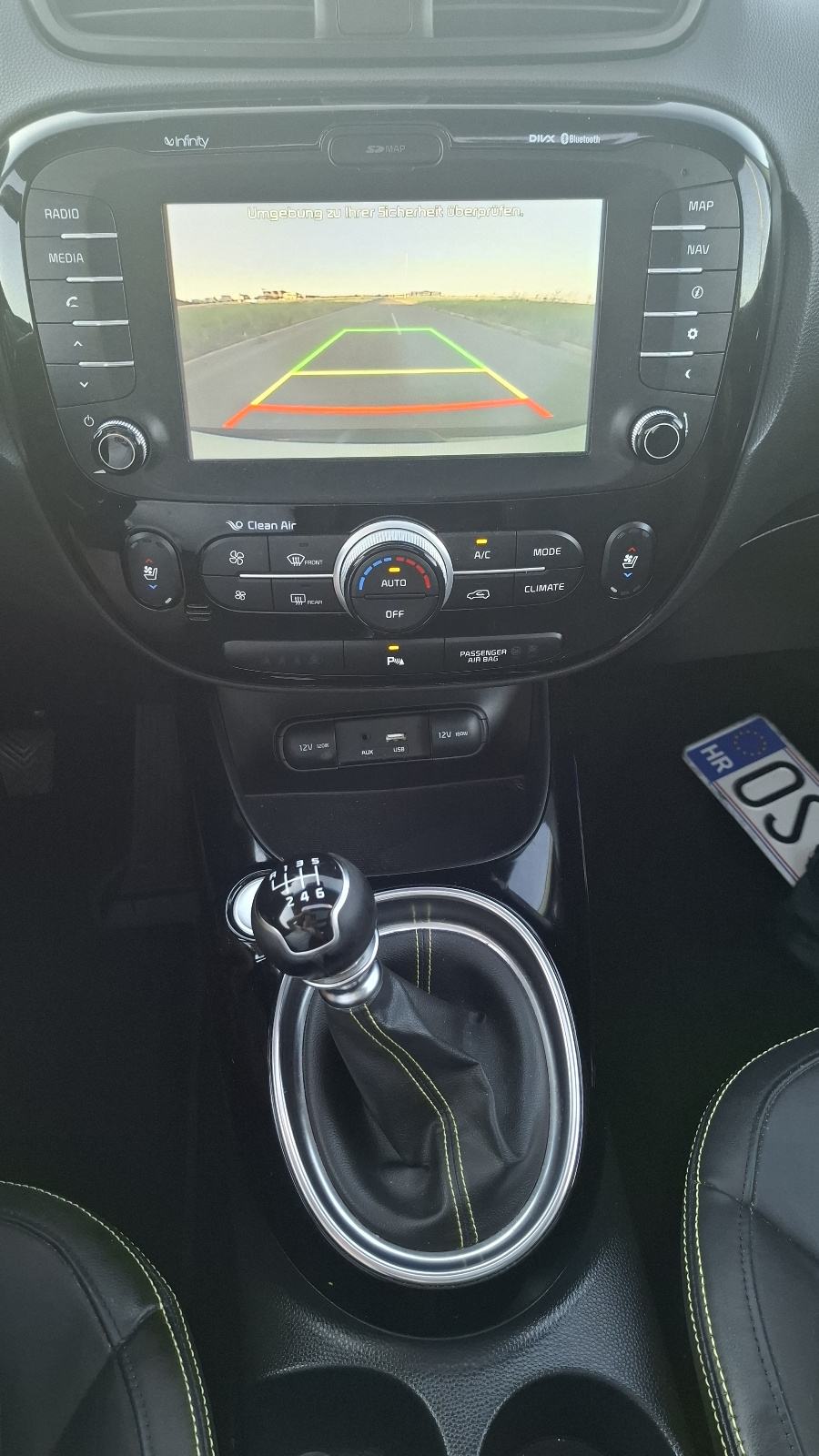 Kia Soul 1,6 CRDi PANORAMA**KAMERA**NAVIGACIJA, fotografija 18