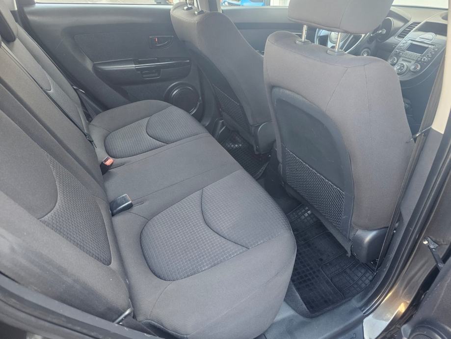 Kia Soul 1,6 CRDi, fotografija 3