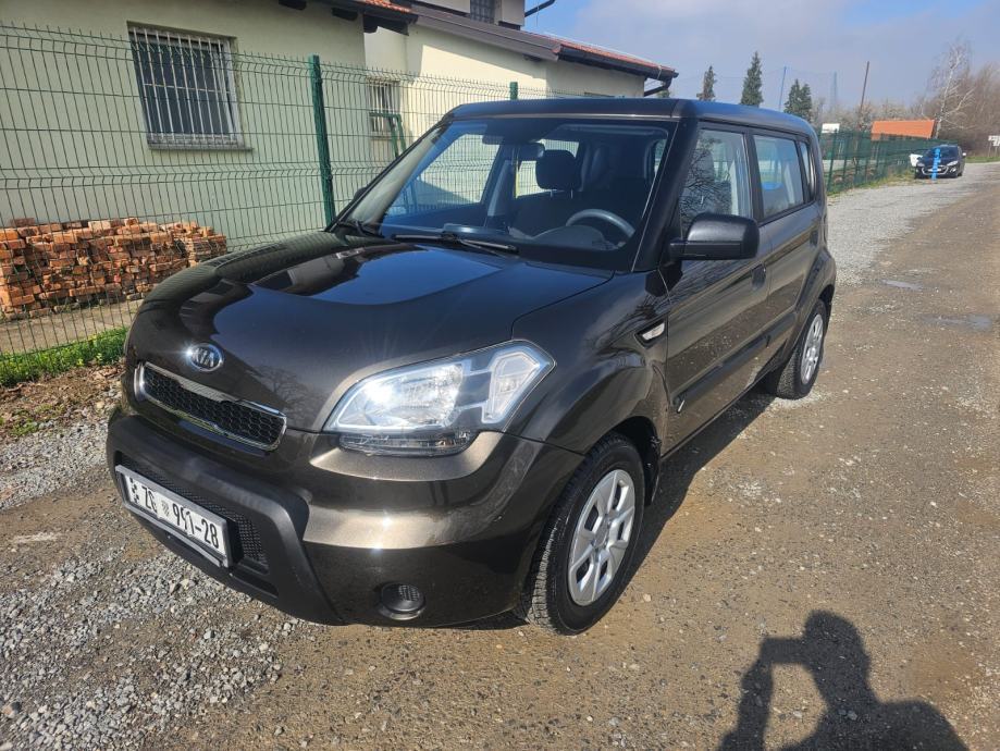 Kia Soul 1,6 CRDi, fotografija 8