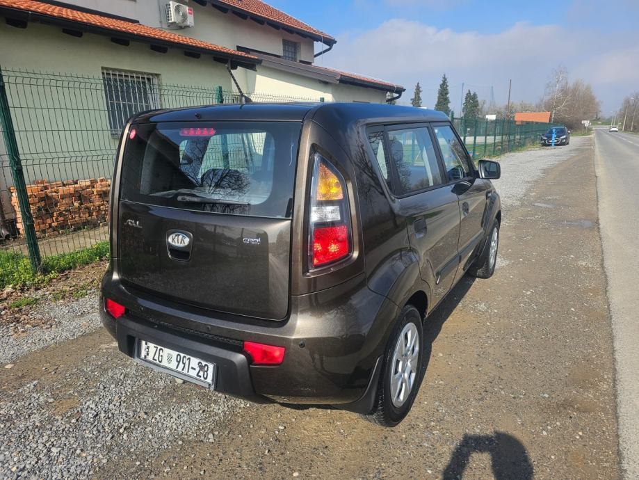 Kia Soul 1,6 CRDi, fotografija 15