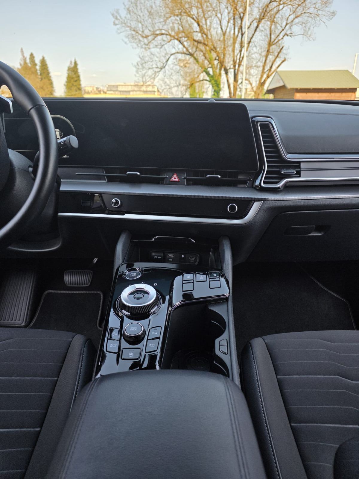 Kia Sportage 1.6 automatik, fotografija 11