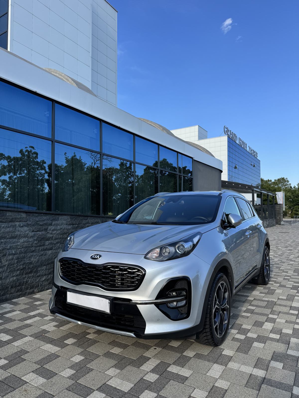 Kia Sportage 1,6 automatik, fotografija 6