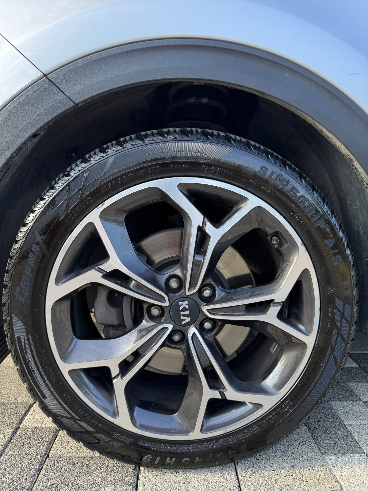 Kia Sportage 1,6 automatik, fotografija 7
