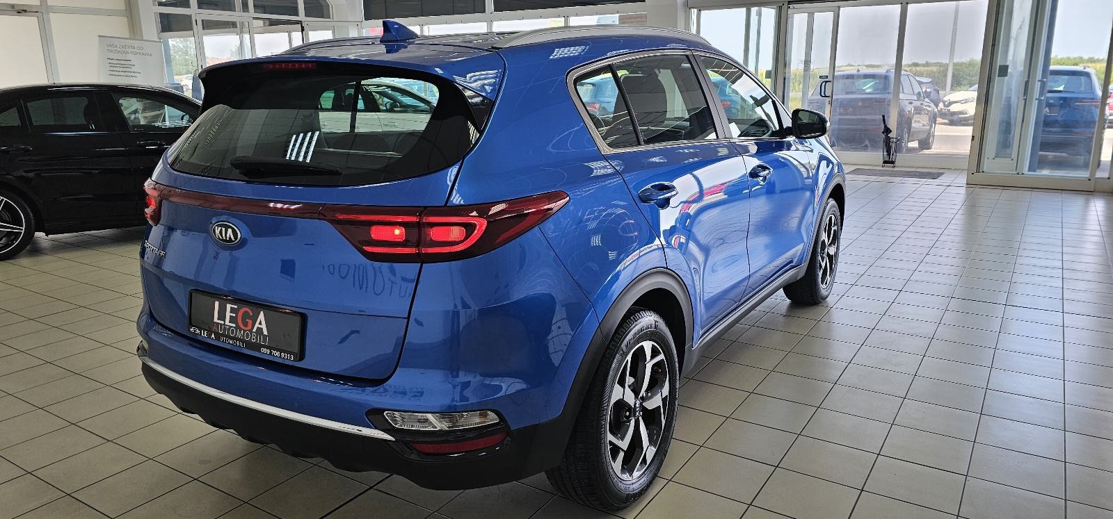 Kia Sportage 1.6 BENZIN-TVORNIČKI PLIN,LEASING DO 8g.BEZ UČEŠĆA, fotografija 3