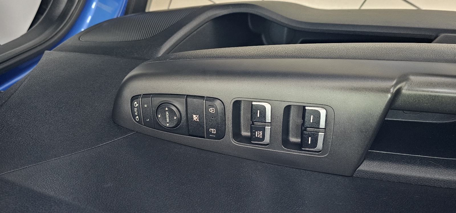 Kia Sportage 1.6 BENZIN-TVORNIČKI PLIN,LEASING DO 8g.BEZ UČEŠĆA, fotografija 12