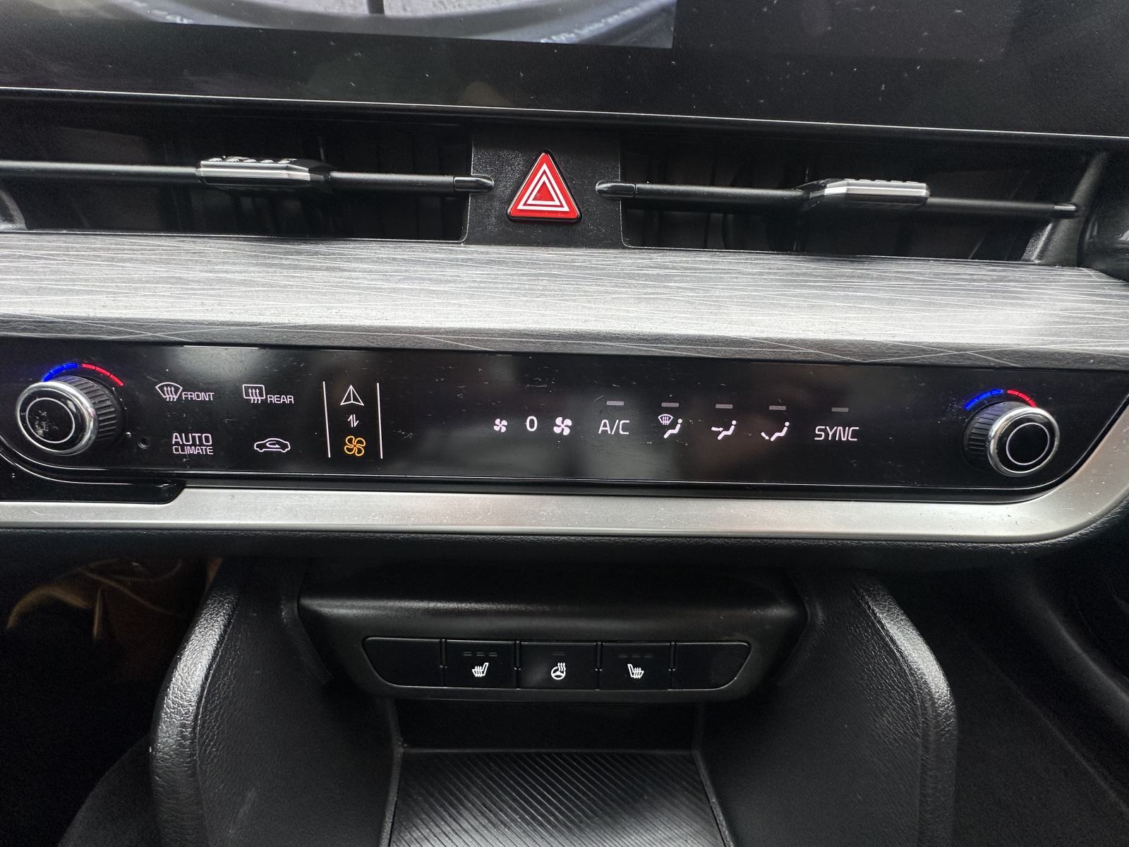 Kia Sportage 1.6 CRDi 6MT Pulse.KAMERA.NAVI.LED.GRET.SEDIŠTA.KUKA, fotografija 13