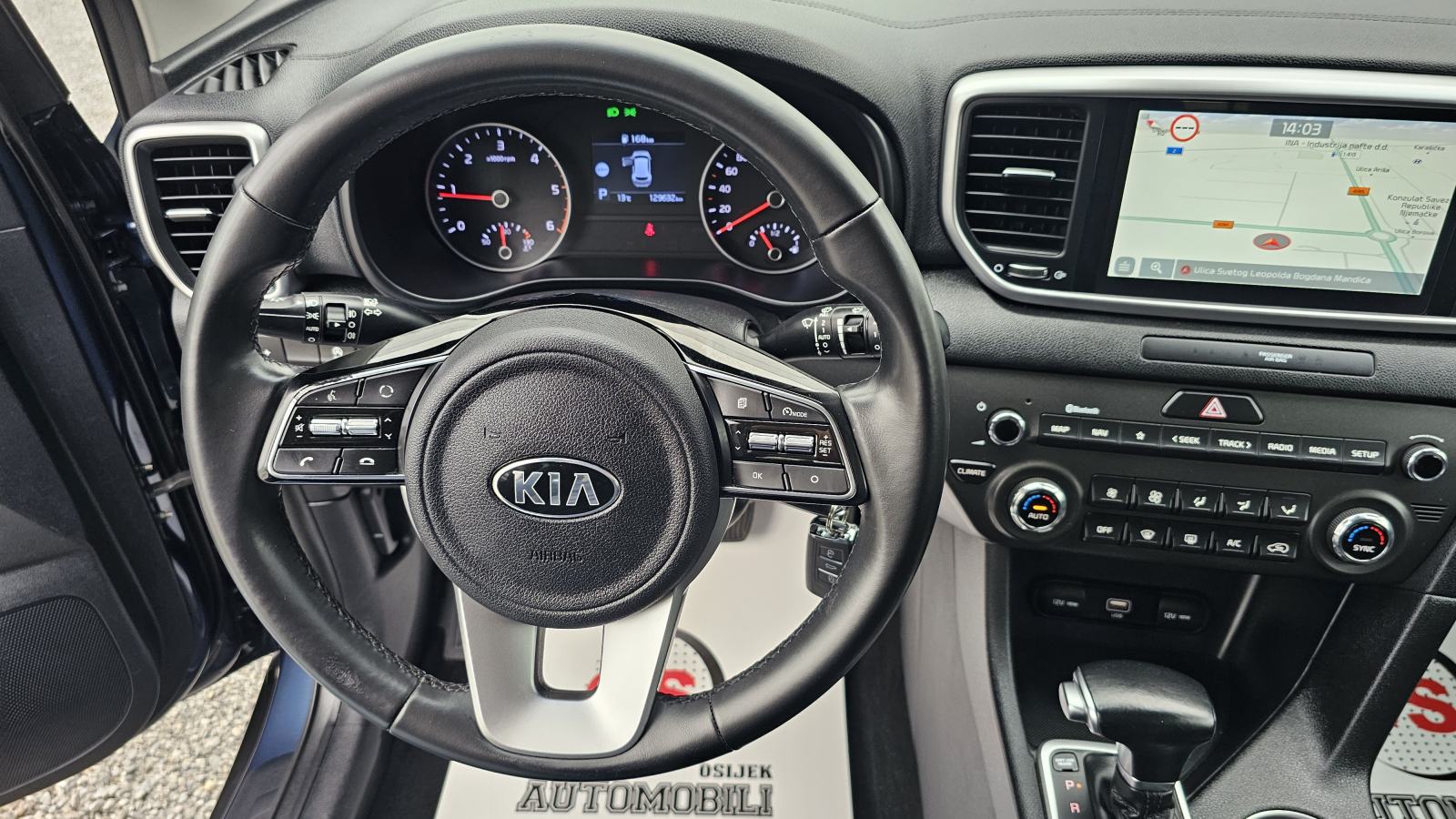 Kia Sportage 1,6 CRDi,AUTOMATIC,CLIMATRONIC,NAVI,KAMERA,ALU,TEMPOMAT, fotografija 15