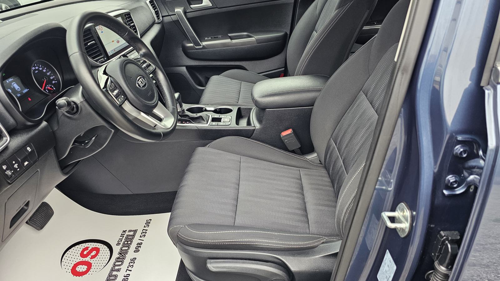 Kia Sportage 1,6 CRDi,AUTOMATIC,CLIMATRONIC,NAVI,KAMERA,ALU,TEMPOMAT, fotografija 19