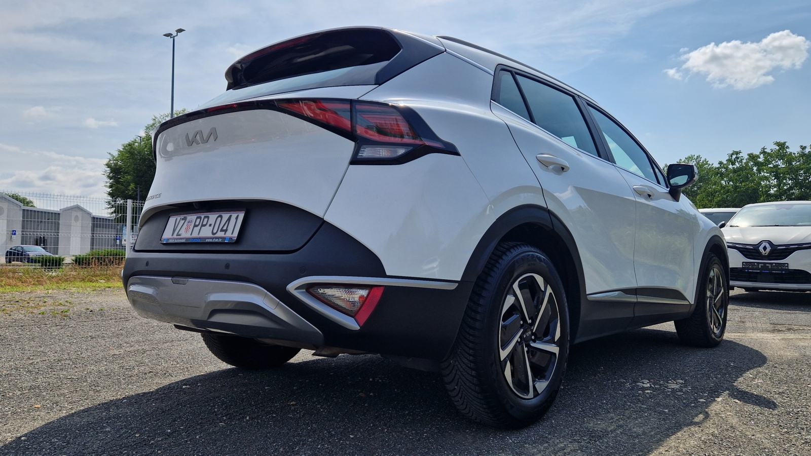 Kia Sportage 1.6 CRDI automatik DCT7, Active, led farovi, navi, kamera, fotografija 6