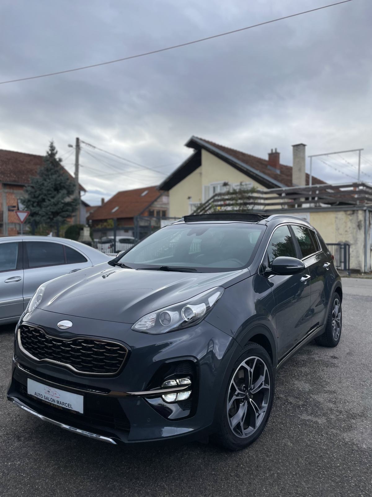 Kia Sportage 1,6 CRDi automatik GT LINE PANO,NAVI,KAMERA..FACELIFT, fotografija 1
