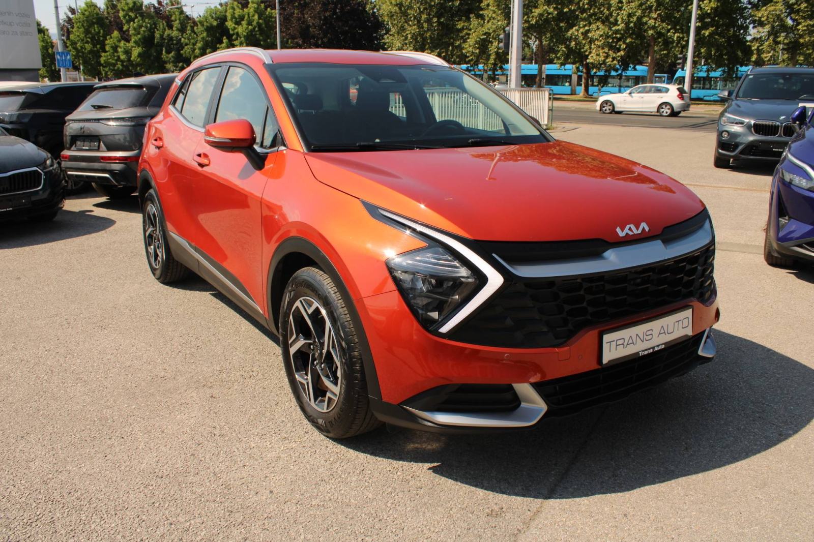 Kia Sportage 1.6 CRDi AUTOMATIK *LED, NAVIGACIJA, KAMERA*, fotografija 3