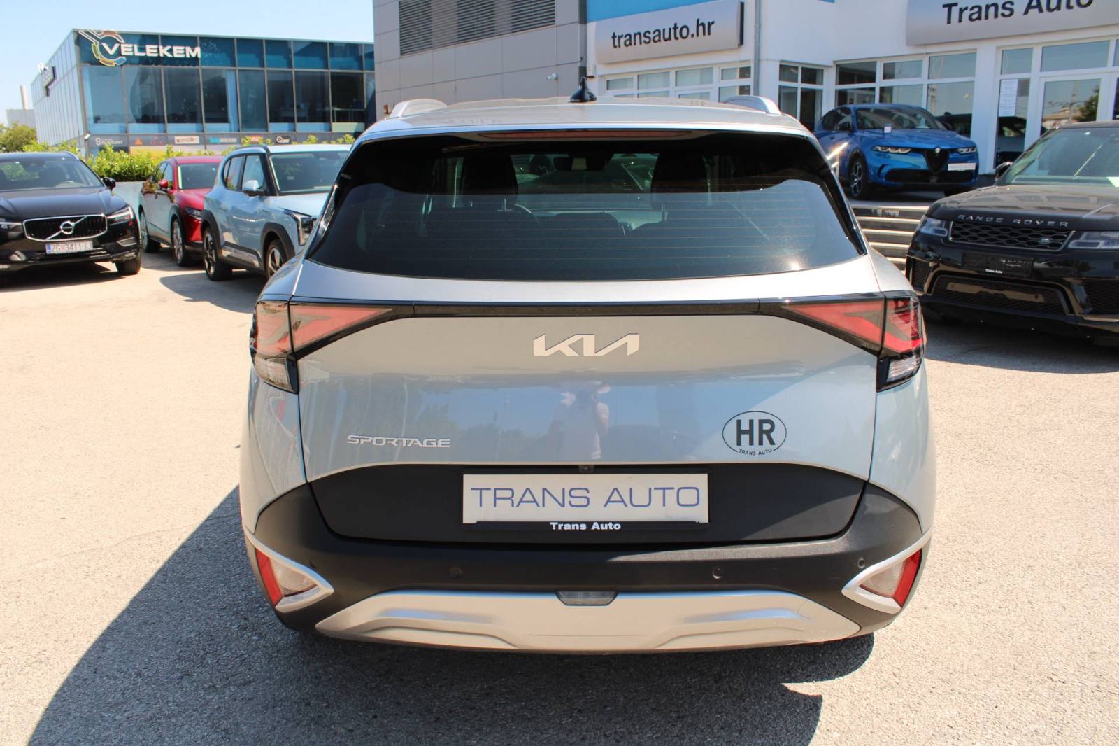 Kia Sportage 1.6 CRDi AUTOMATIK *LED, NAVIGACIJA, KAMERA*, fotografija 6
