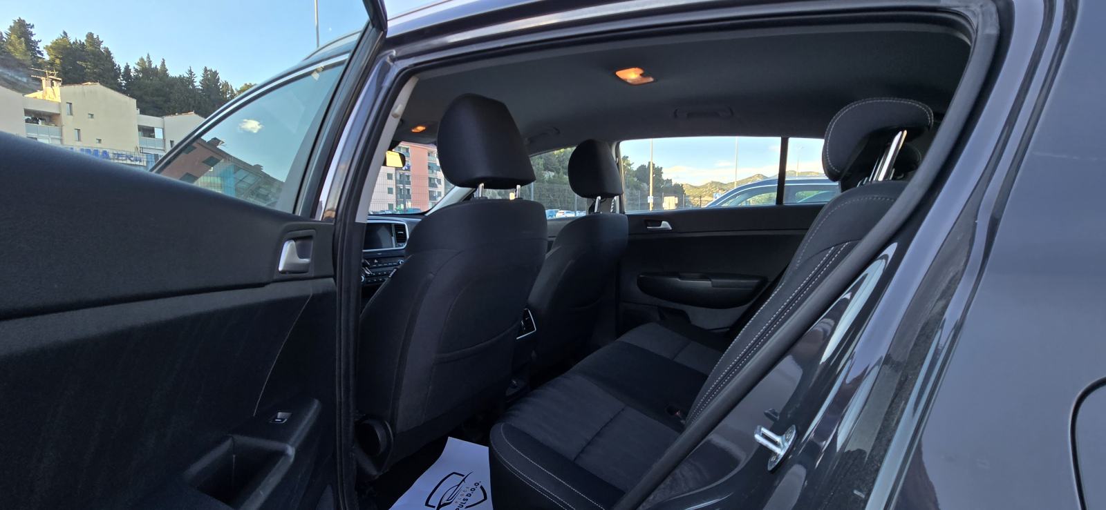 Kia Sportage 1.6 CRDI Business, fotografija 5