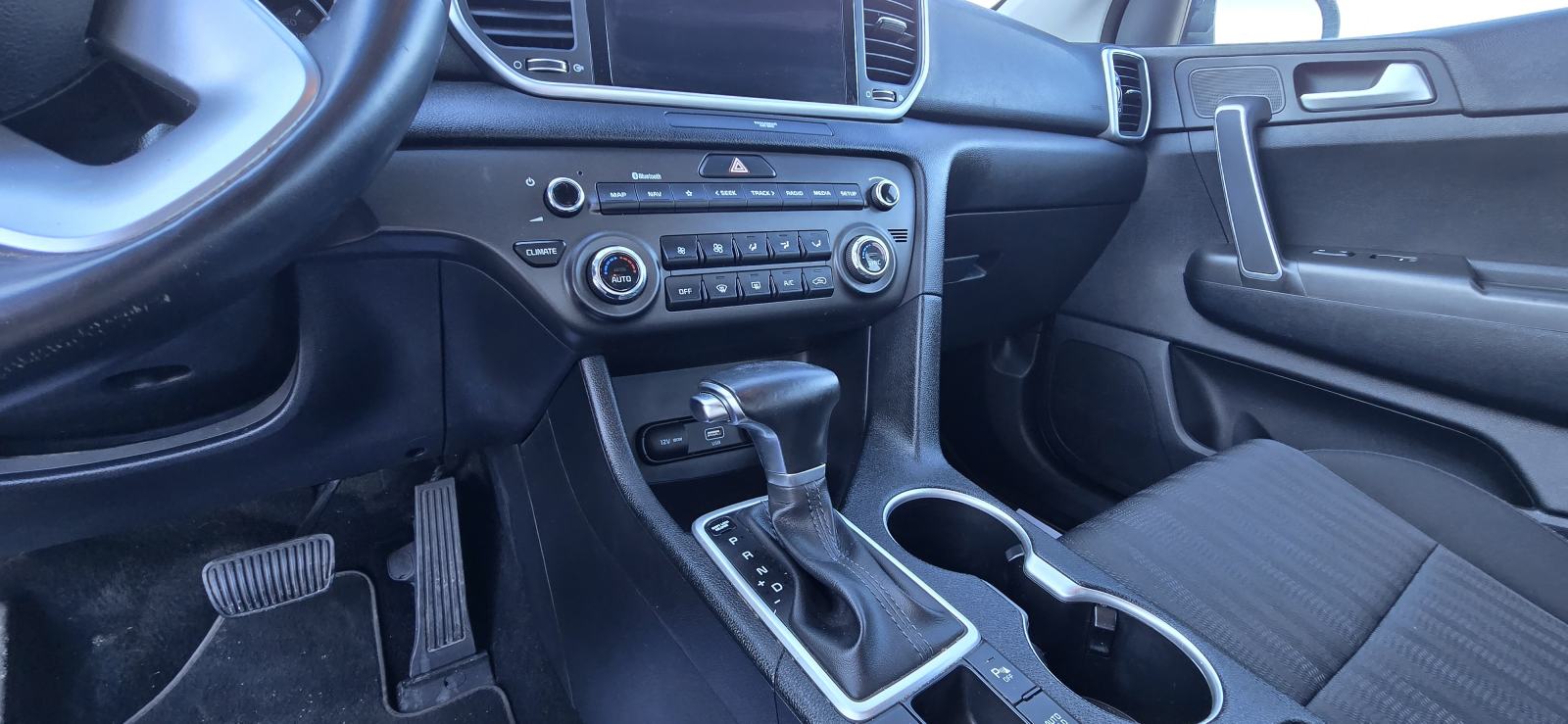 Kia Sportage 1.6 CRDI Business, fotografija 9