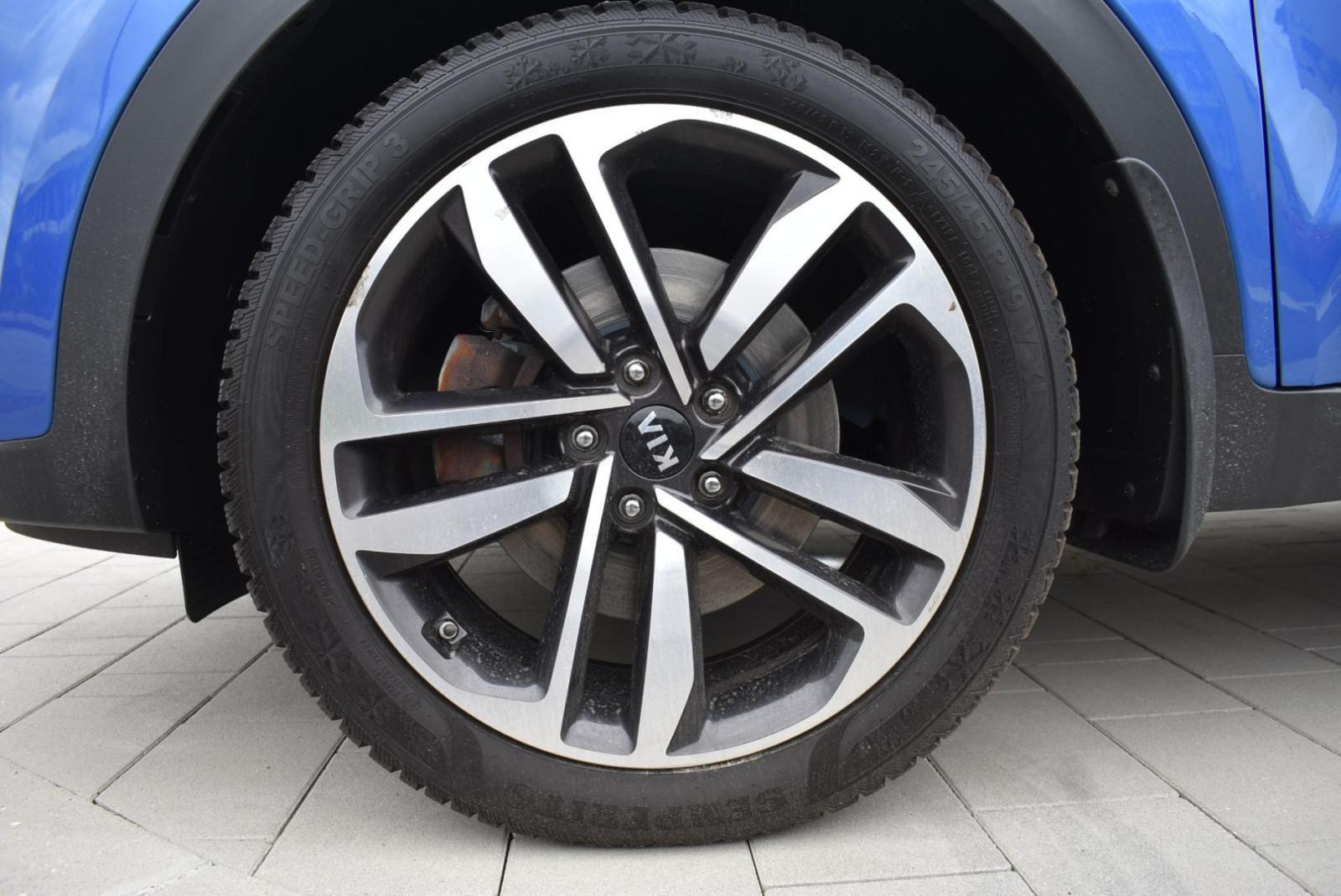 KIA Sportage 1.6 CRDI EX FRESH ISG,STRAŽNJA KAMERA, MULTFUNKCIJSKI UPR, fotografija 10