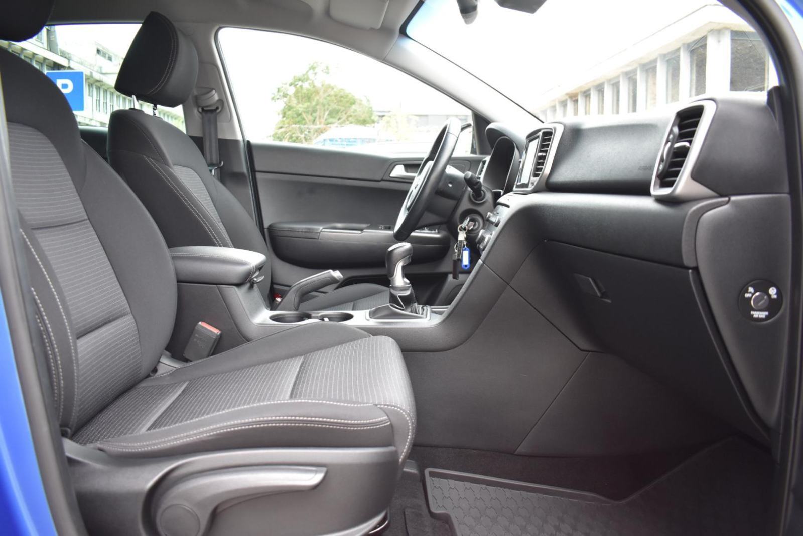 KIA Sportage 1.6 CRDI EX FRESH ISG,STRAŽNJA KAMERA, MULTFUNKCIJSKI UPR, fotografija 13