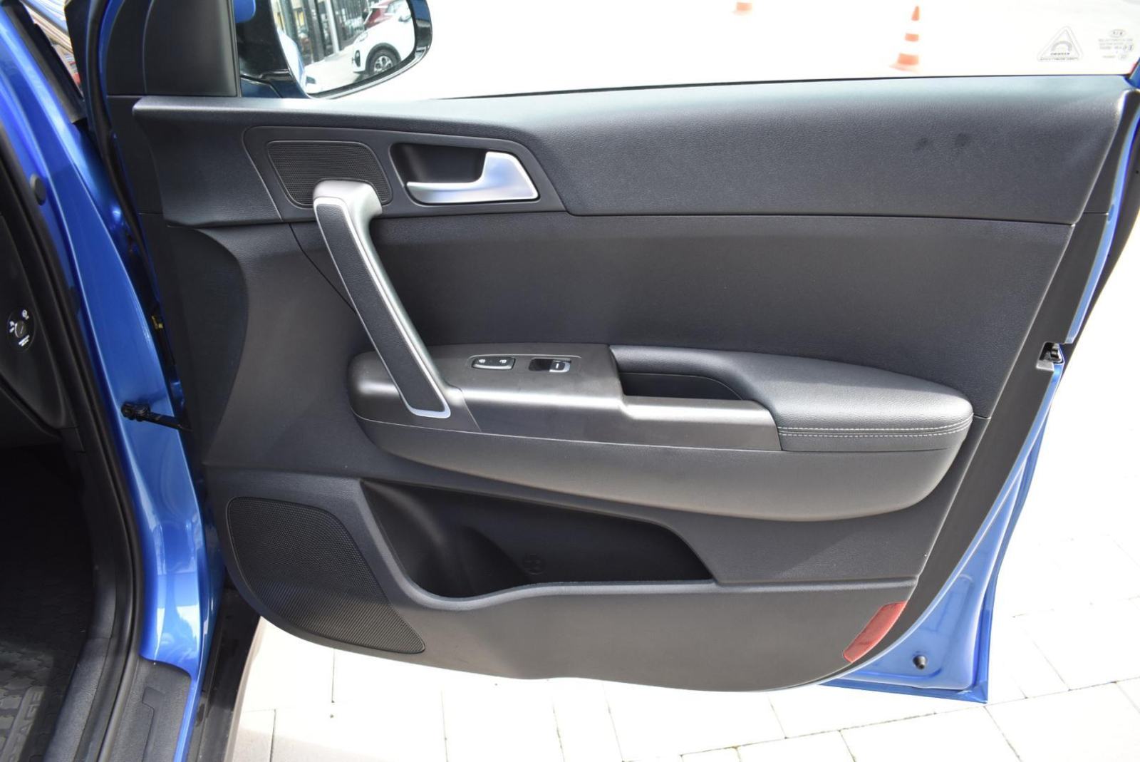 KIA Sportage 1.6 CRDI EX FRESH ISG,STRAŽNJA KAMERA, MULTFUNKCIJSKI UPR, fotografija 16